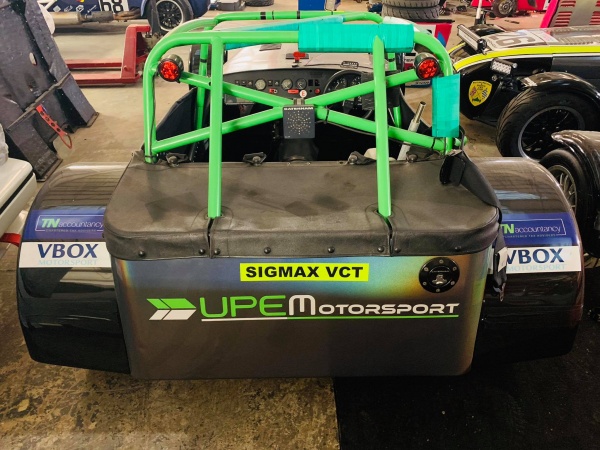 RP-X™-Equipped Caterham Racer Wins 2023 Graduates Sigmax